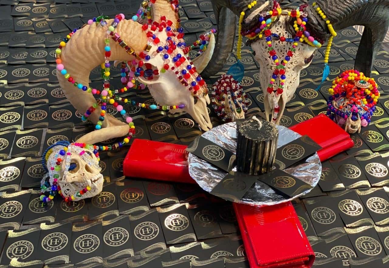 Снятие кошельковой порчи