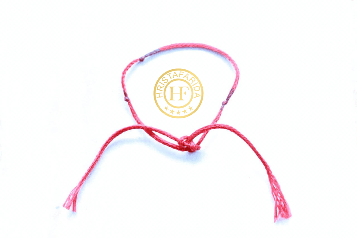 Красная нить. Защитная